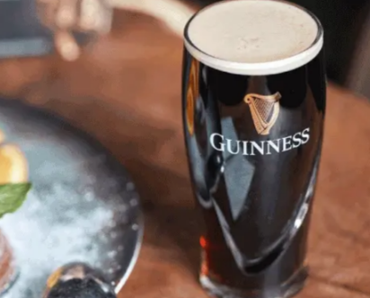 ¿Cuáles son las famosas marcas de cerveza irlandesas?