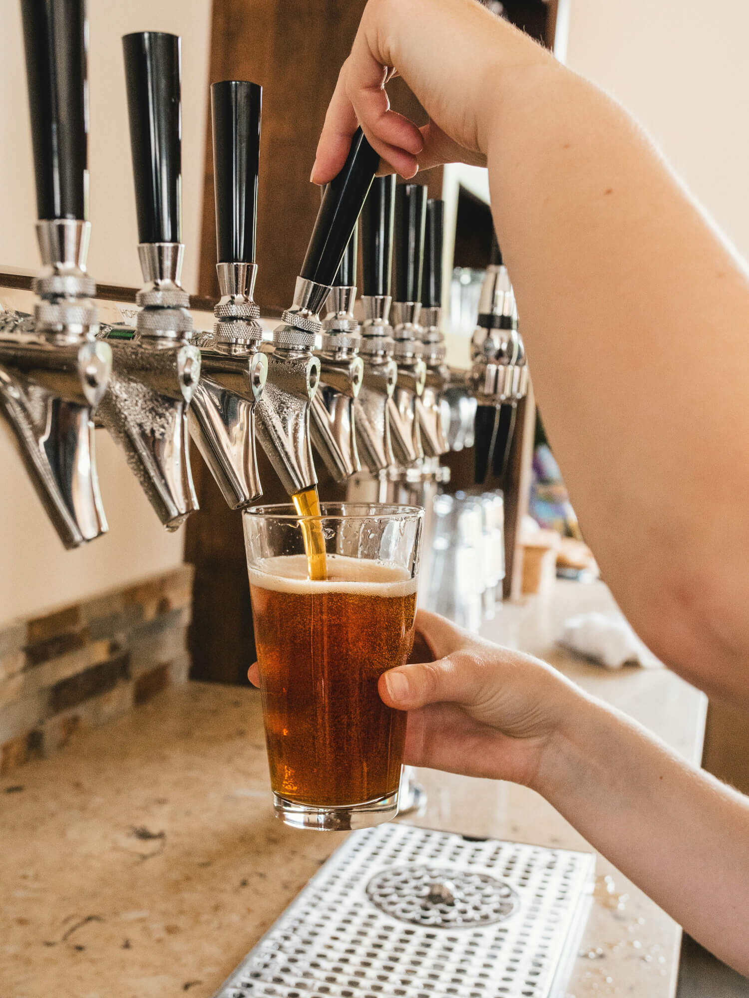  Versare e servire una birra in modo semplice